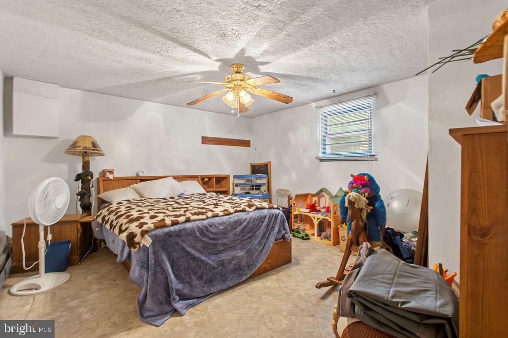 4127 Old Orchard Road York, PA 17402 - Photo 22 of 32 Gallery Image 22