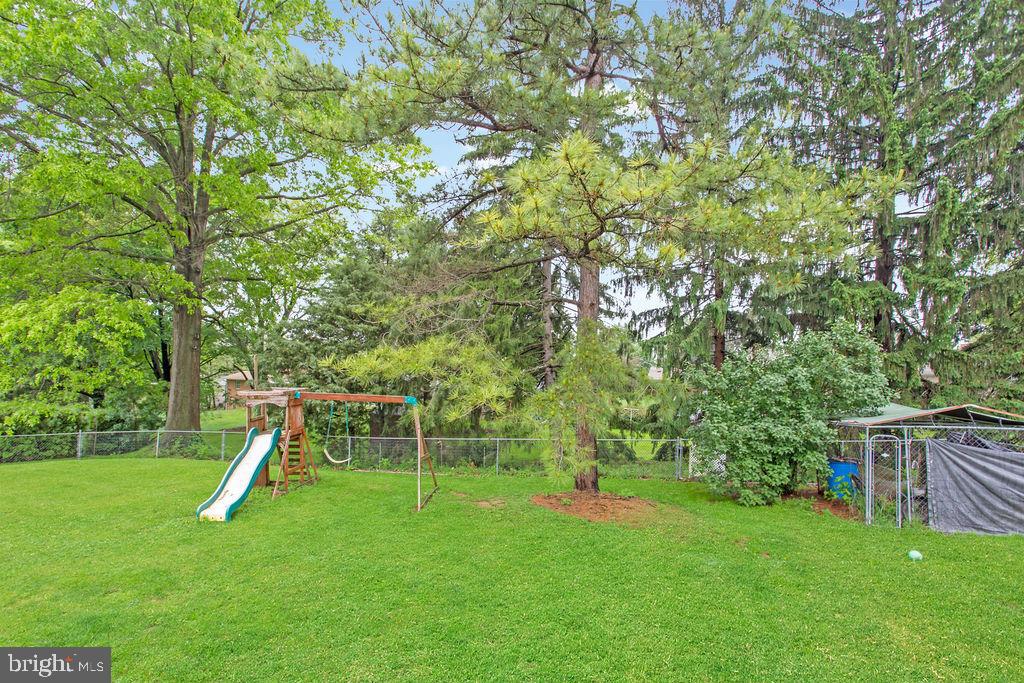 4127 Old Orchard Road York, PA 17402 - Photo 26 of 32 Gallery Image 26