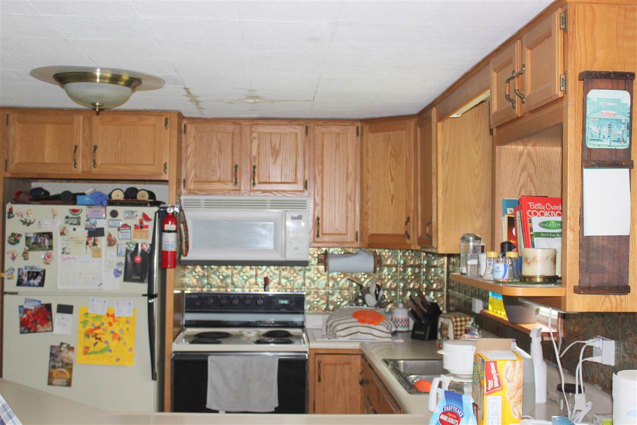 12211 Bluffton Road Fort Wayne, IN 46809 - Photo 13 of 20