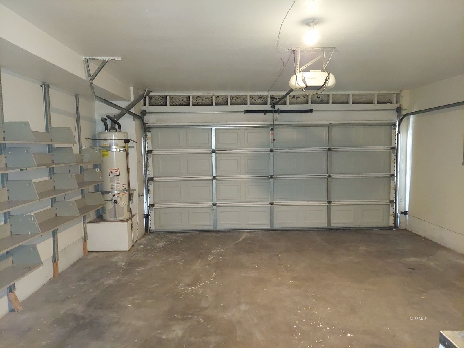 209 East Upjohn Avenue Ridgecrest, CA 93555 - Photo 28 of 44