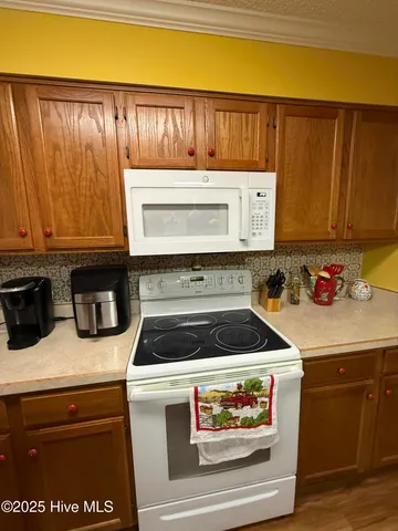 $229,900 | 3102 Cashwell Drive, Unit 70, Goldsboro, NC 27534