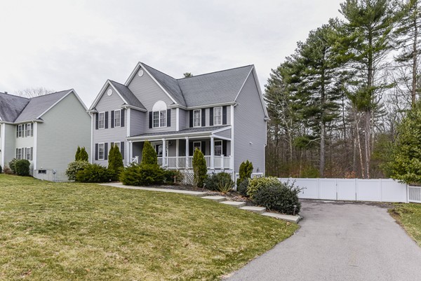 8 Goff Road Norton, MA 02766 - Photo 2 of 29 Gallery Image 2