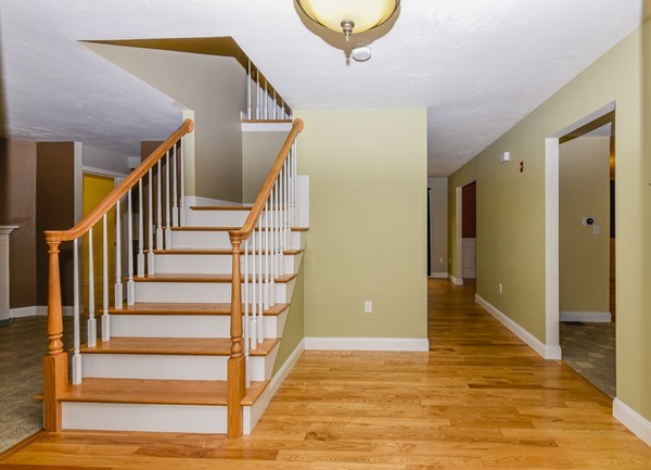 8 Goff Road Norton, MA 02766 - Photo 4 of 29 Gallery Image 4