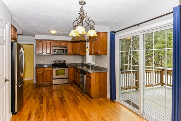 8 Goff Road Norton, MA 02766 - Photo 10 of 29 Gallery Image 10