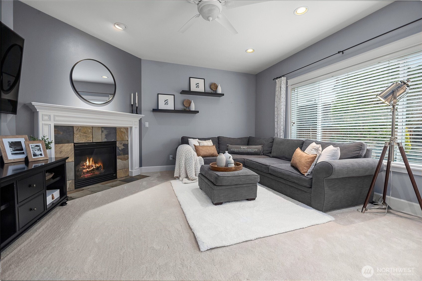 21921 40th Avenue Southeast Bothell, WA 98021 - Photo 14 of 35