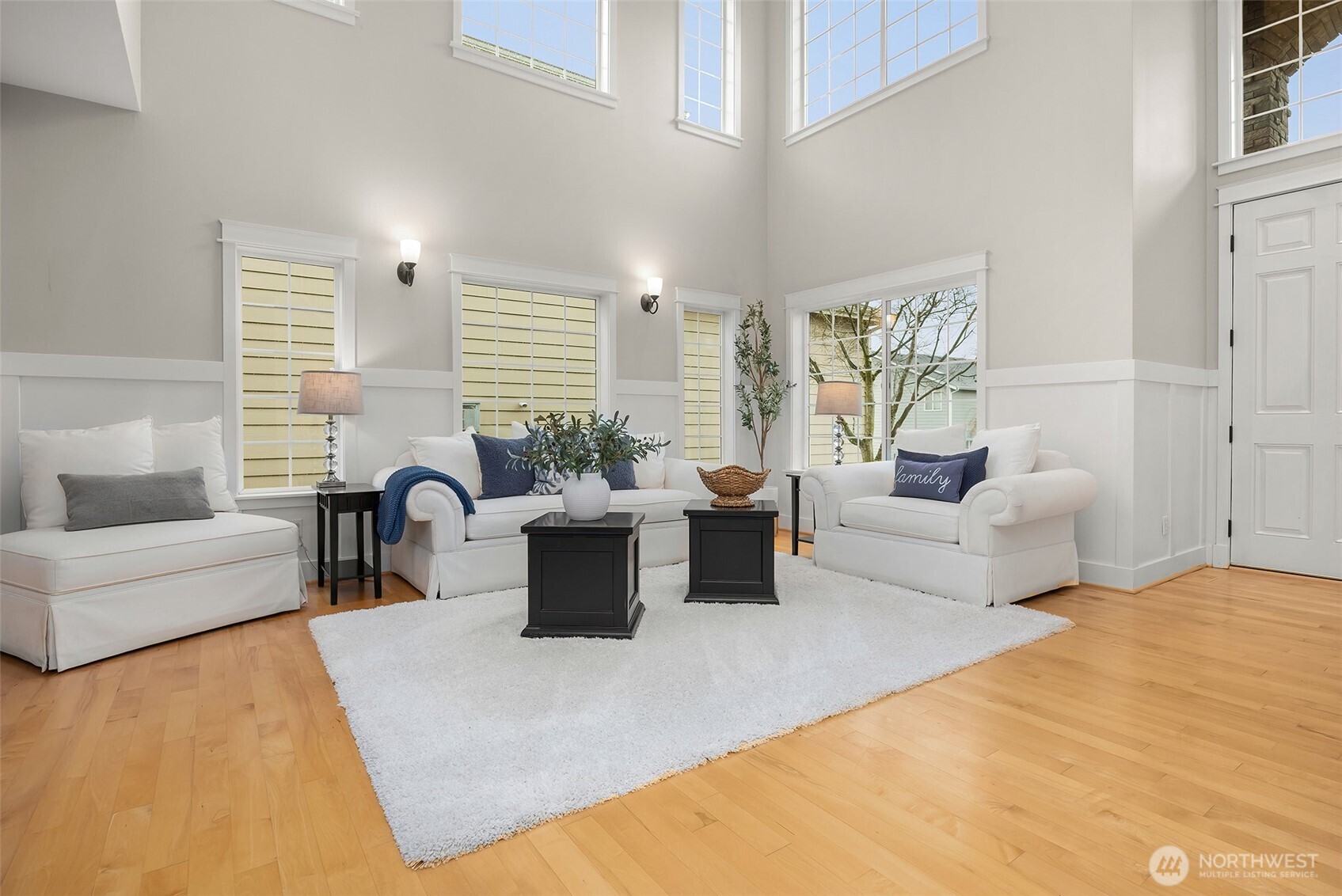 21921 40th Avenue Southeast Bothell, WA 98021 - Photo 6 of 35