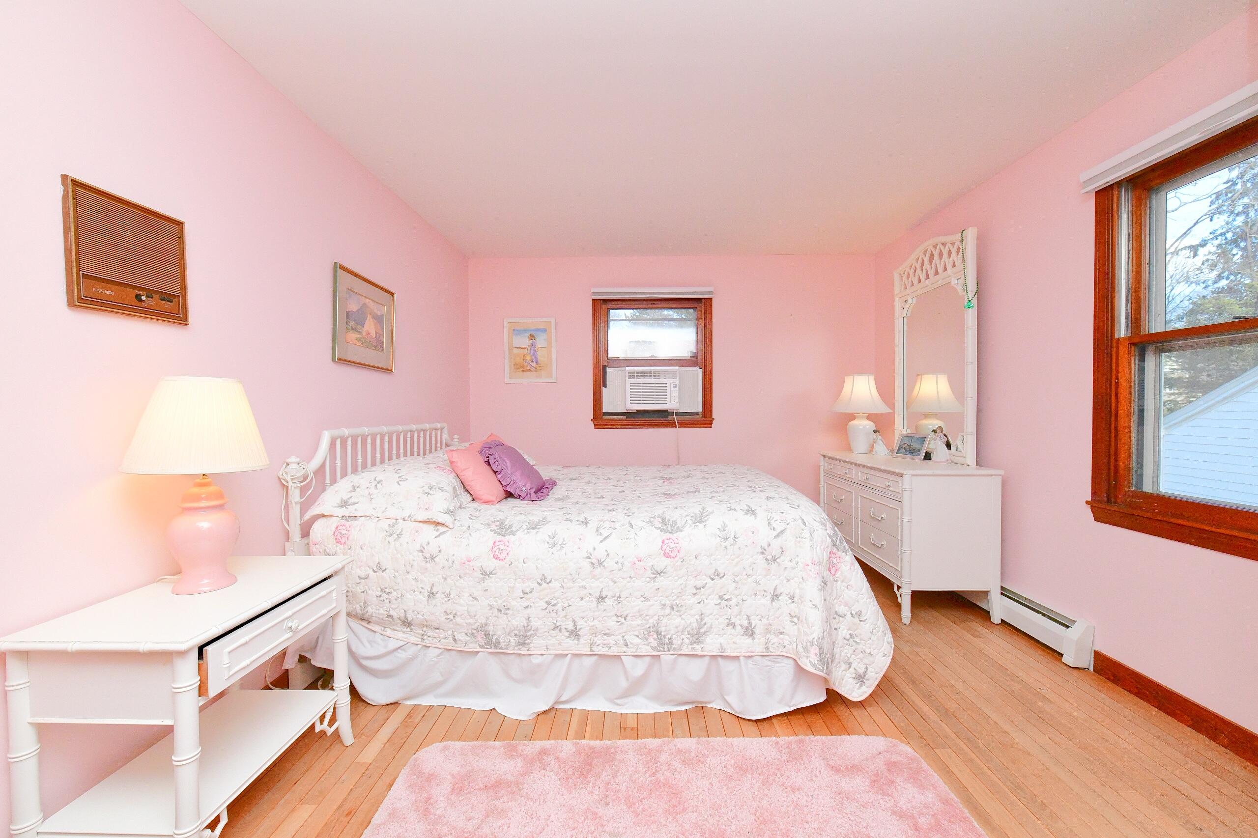 18 Gibbs Road Sagamore Beach, MA 02562 - Photo 24 of 53 2025-12-31-13-43-40-187
