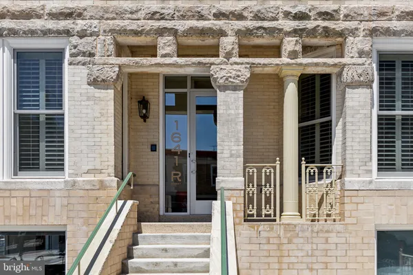 $4,250 | 1641 R Street Northwest, Unit 402, Washington, DC 20009