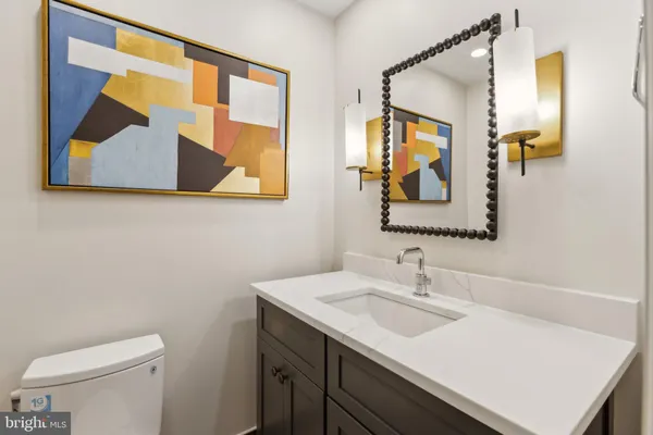 $4,250 | 1641 R Street Northwest, Unit 402, Washington, DC 20009