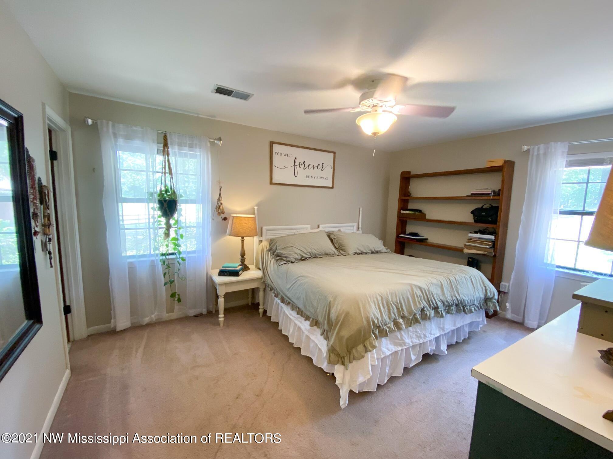 2964 Laverne Road Nesbit, MS 38651 - Photo 14 of 25 4C708B1C-8587-45F4-BCD3-22491C132757