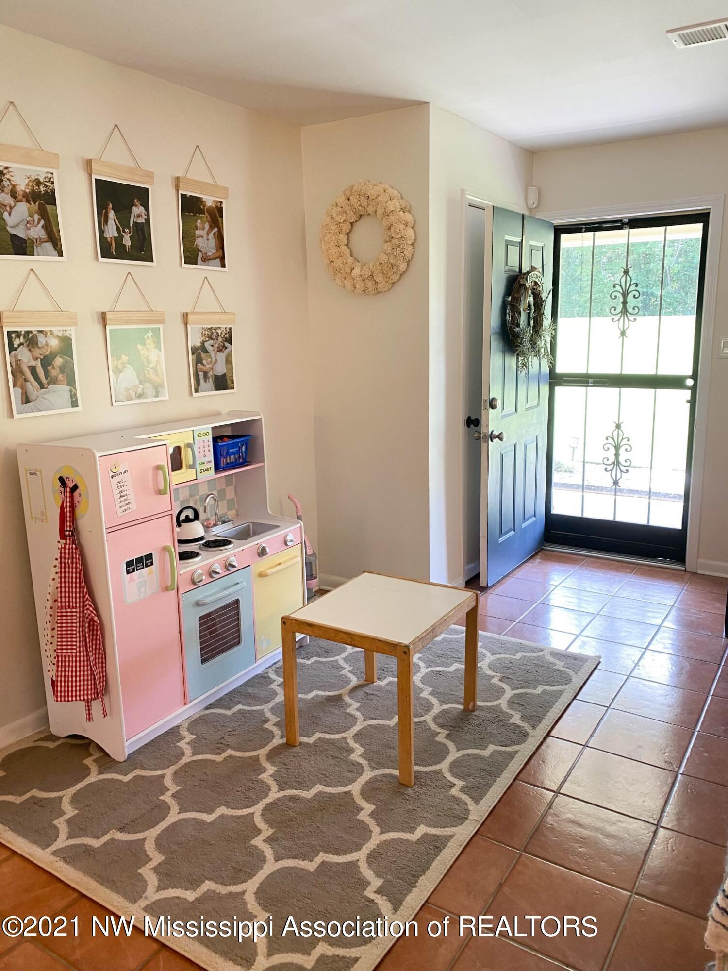 2964 Laverne Road Nesbit, MS 38651 - Photo 10 of 25 CE1B2E45-FEB9-447A-86BA-48E3FADE49FD