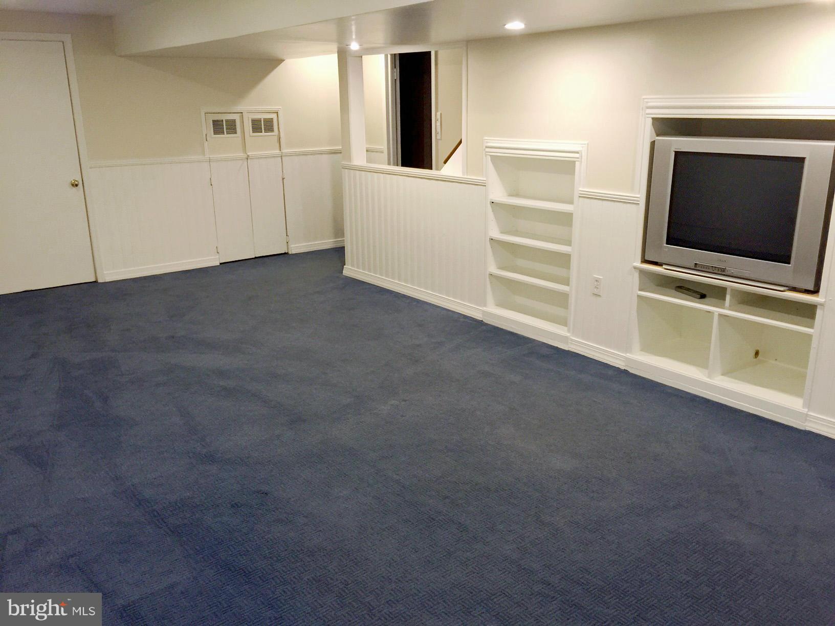 2403 Londonderry Road Alexandria, VA 22308 - Photo 15 of 30 Recreation Room
