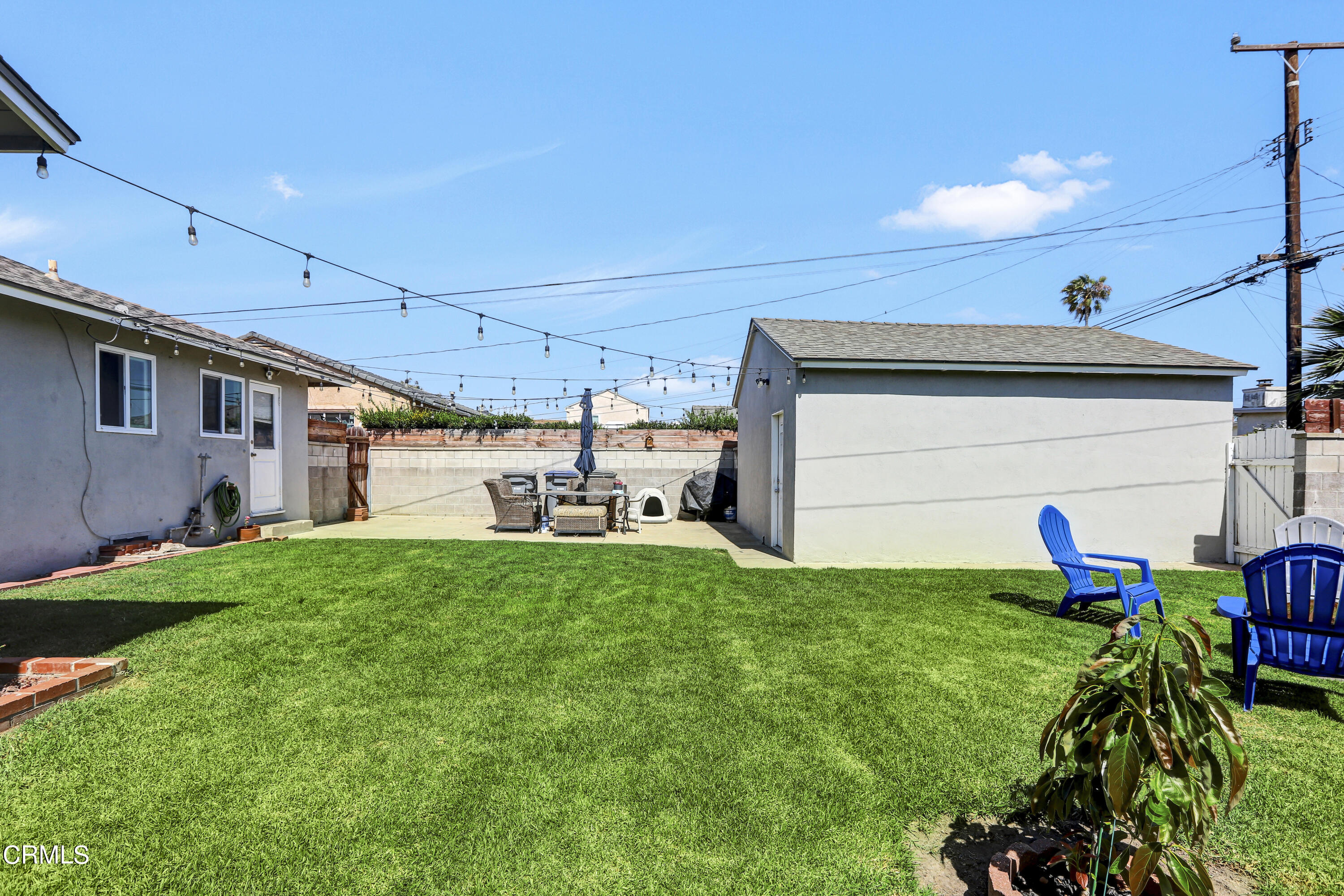 930 Doris Avenue Oxnard, CA 93030 - Photo 16 of 16 a view of a backyard with plants and a patio