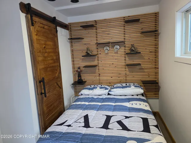 $1,295,000 | 125 Nyack Avenue, Paupack, PA 18451