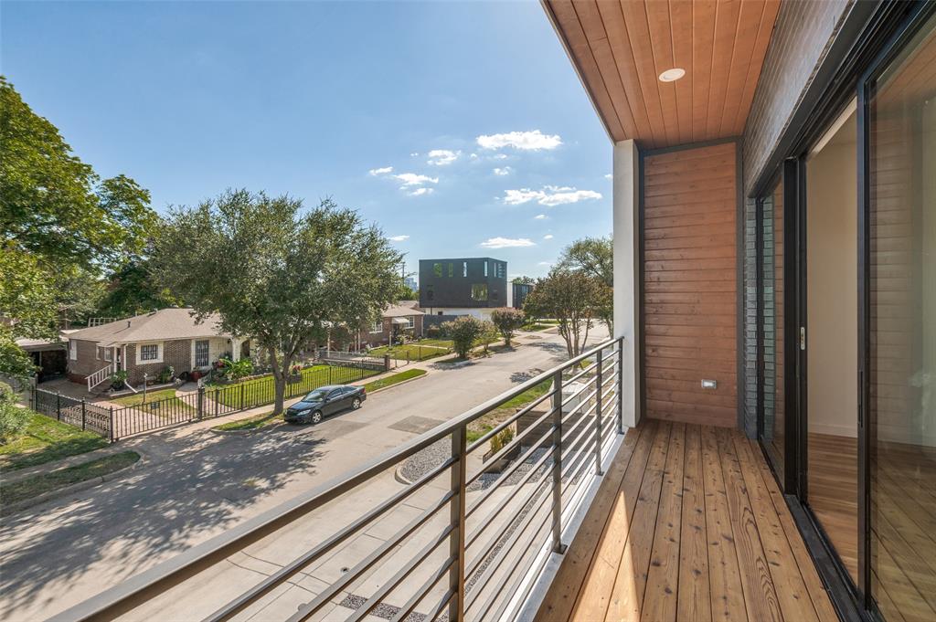 4525 Weldon Street Dallas, TX 75204 - Photo 7 of 40 a view of a balcony with a patio