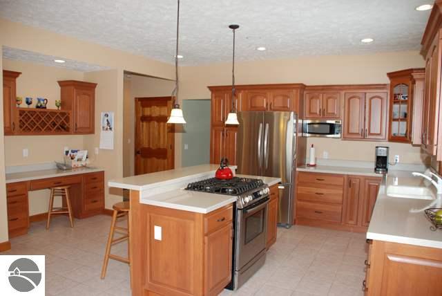 3571 Wemple Road Traverse City, MI 49686 - Photo 6 of 15 1689243-5.JPG