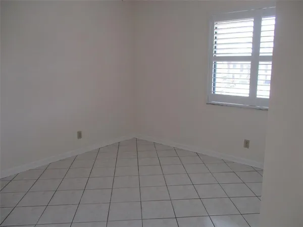 $2,250 | 22017 Palms Way, Unit 202, Boca Raton, FL 33433