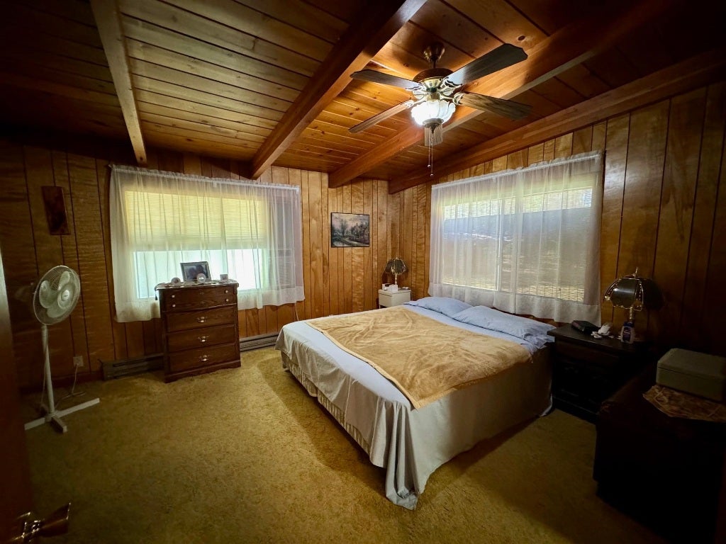 1407 Curly Jack Road Happy Camp, CA 96039 - Photo 15 of 34 Gallery Image 15