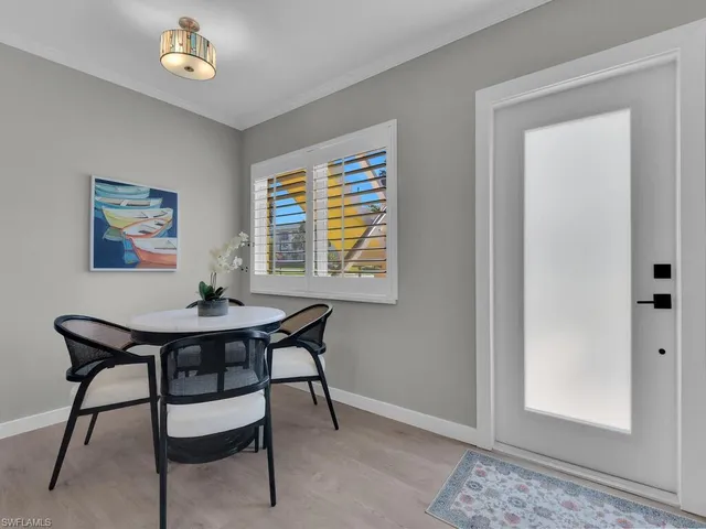 $3,500 | 473 12th Avenue South, Unit B8, Naples, FL 34102