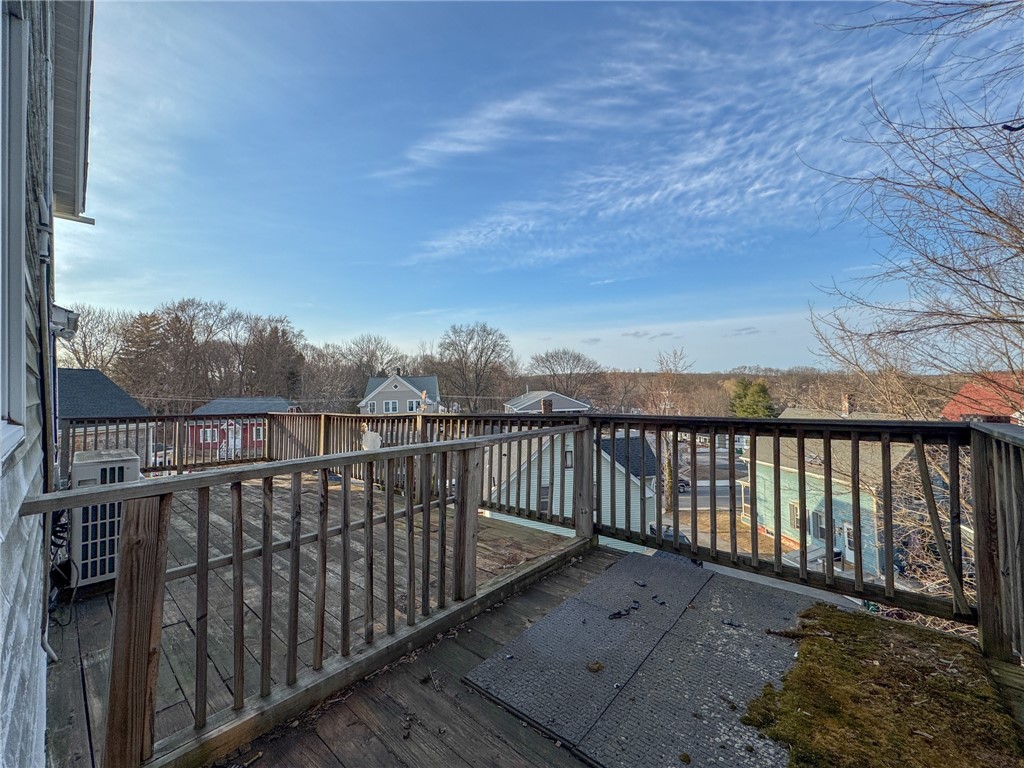 34 Smithfield Road Woonsocket, RI 02895 - Photo 21 of 25