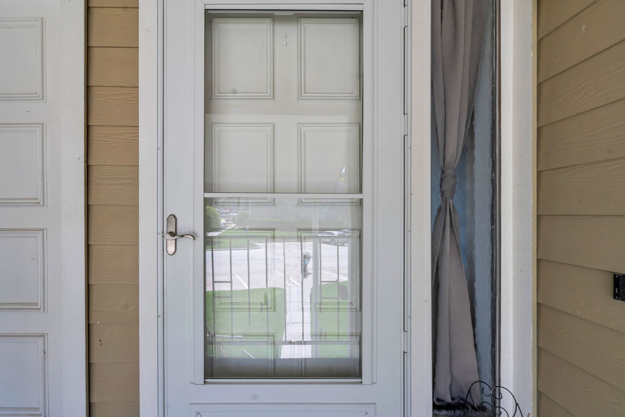 156 April Point Drive South Conroe, TX 77356 - Photo 7 of 40