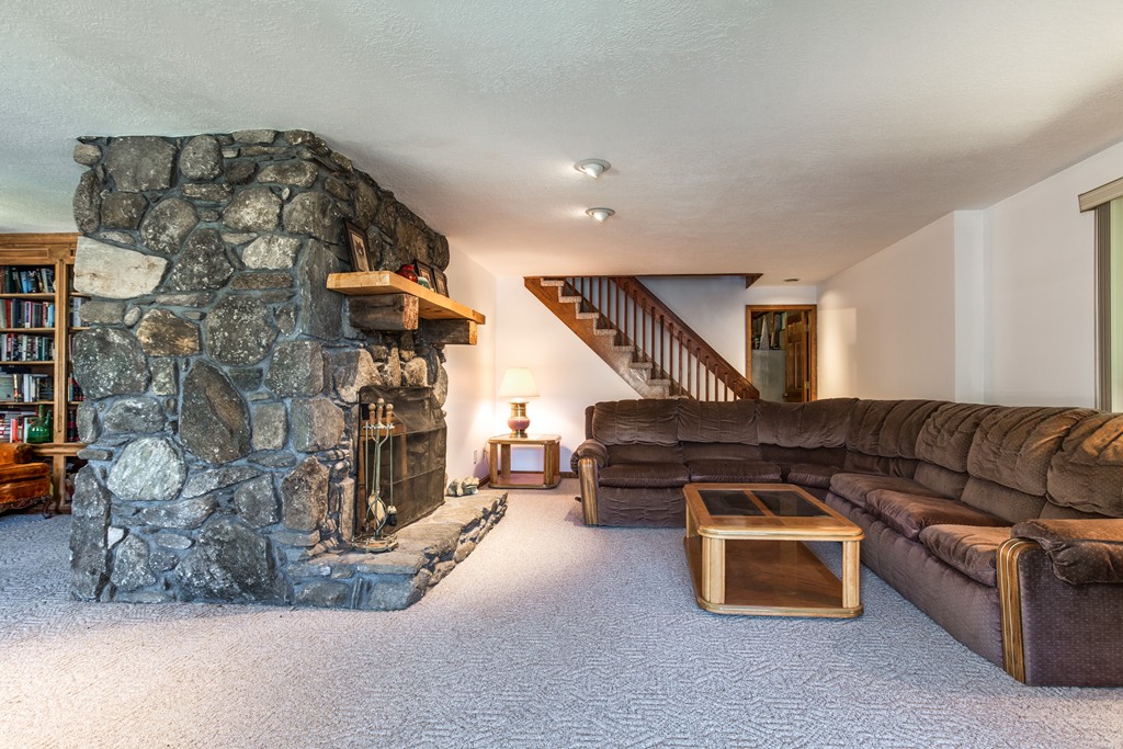32 West Point Road Webster, MA 01570 - Photo 24 of 30 Gallery Image 24