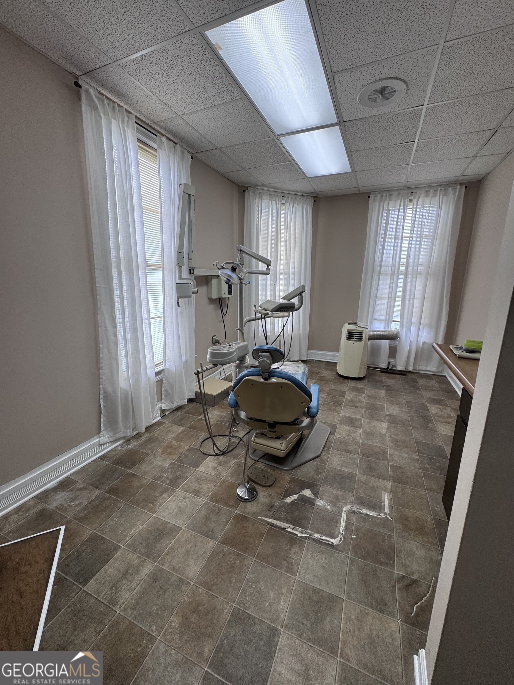 526 Academy Avenue Dublin, GA 31021 - Photo 29 of 52