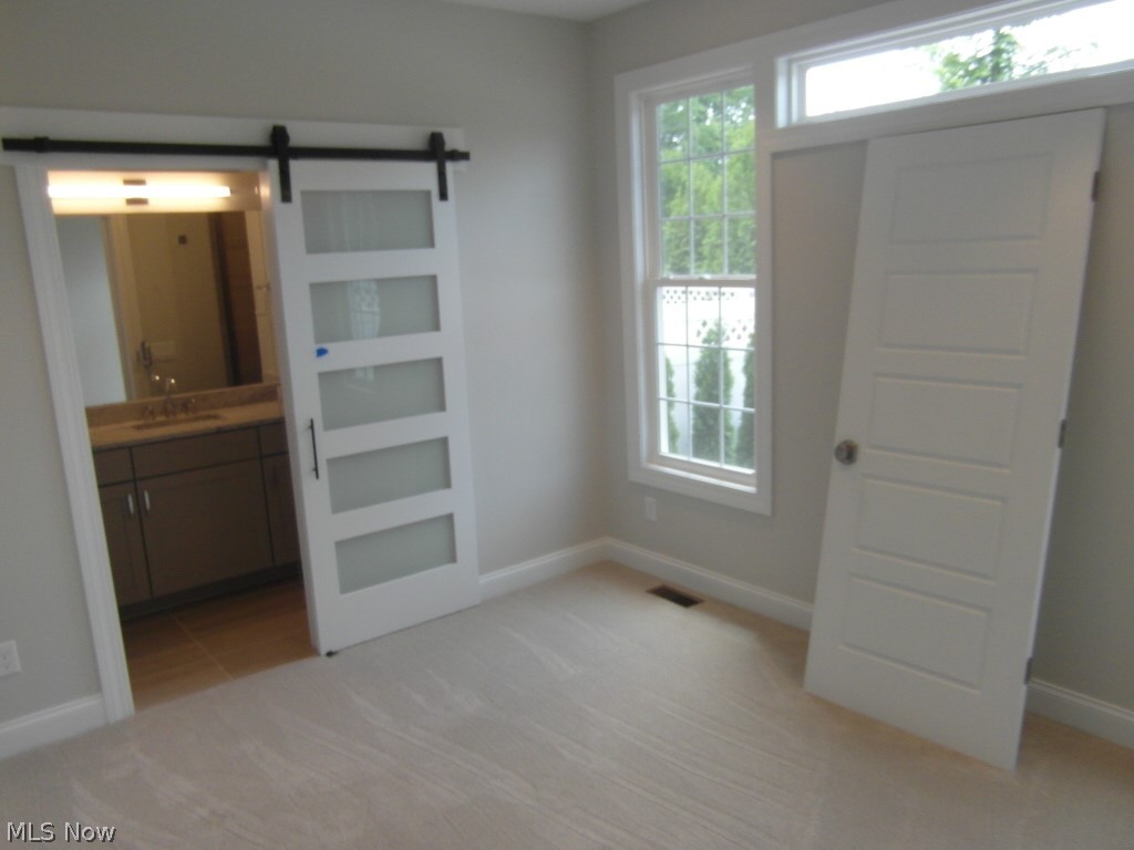 26802 Rue Street Cleveland, OH 44128 - Photo 17 of 35