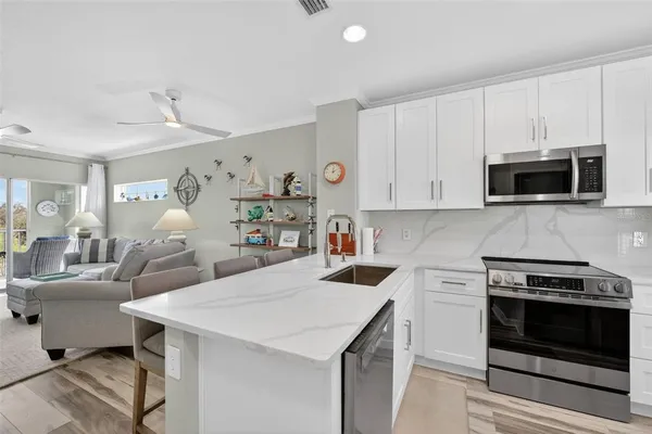 $179,900 | 2020 Willow Hammock Circle, Unit 304, Punta Gorda, FL 33983