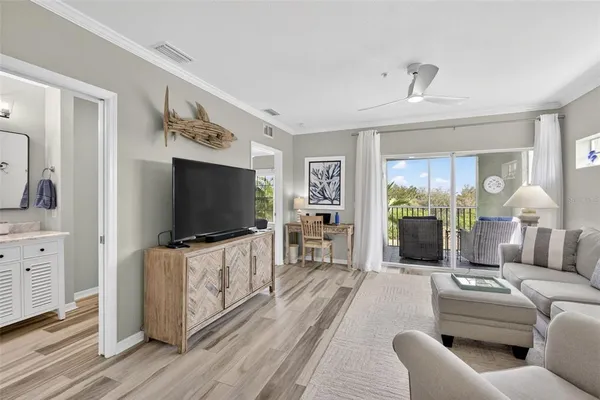 $179,900 | 2020 Willow Hammock Circle, Unit 304, Punta Gorda, FL 33983