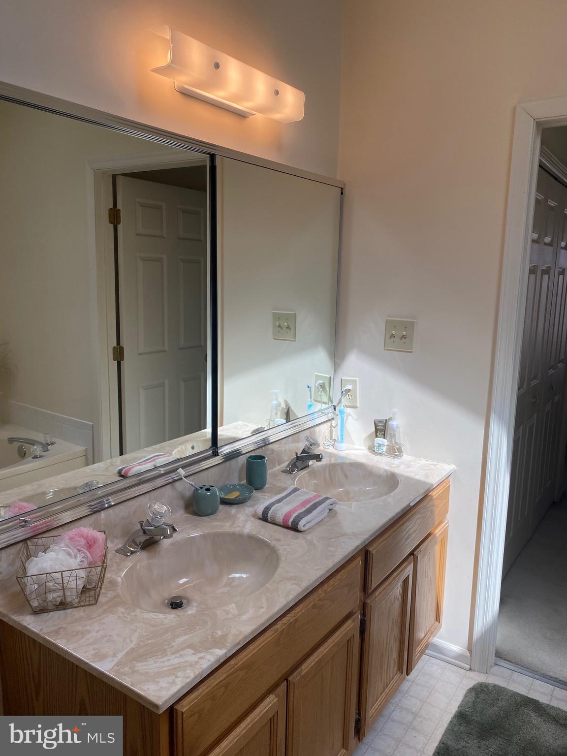 79 Springcress Drive Delran, NJ 08075 - Photo 44 of 53 Gallery Image 44