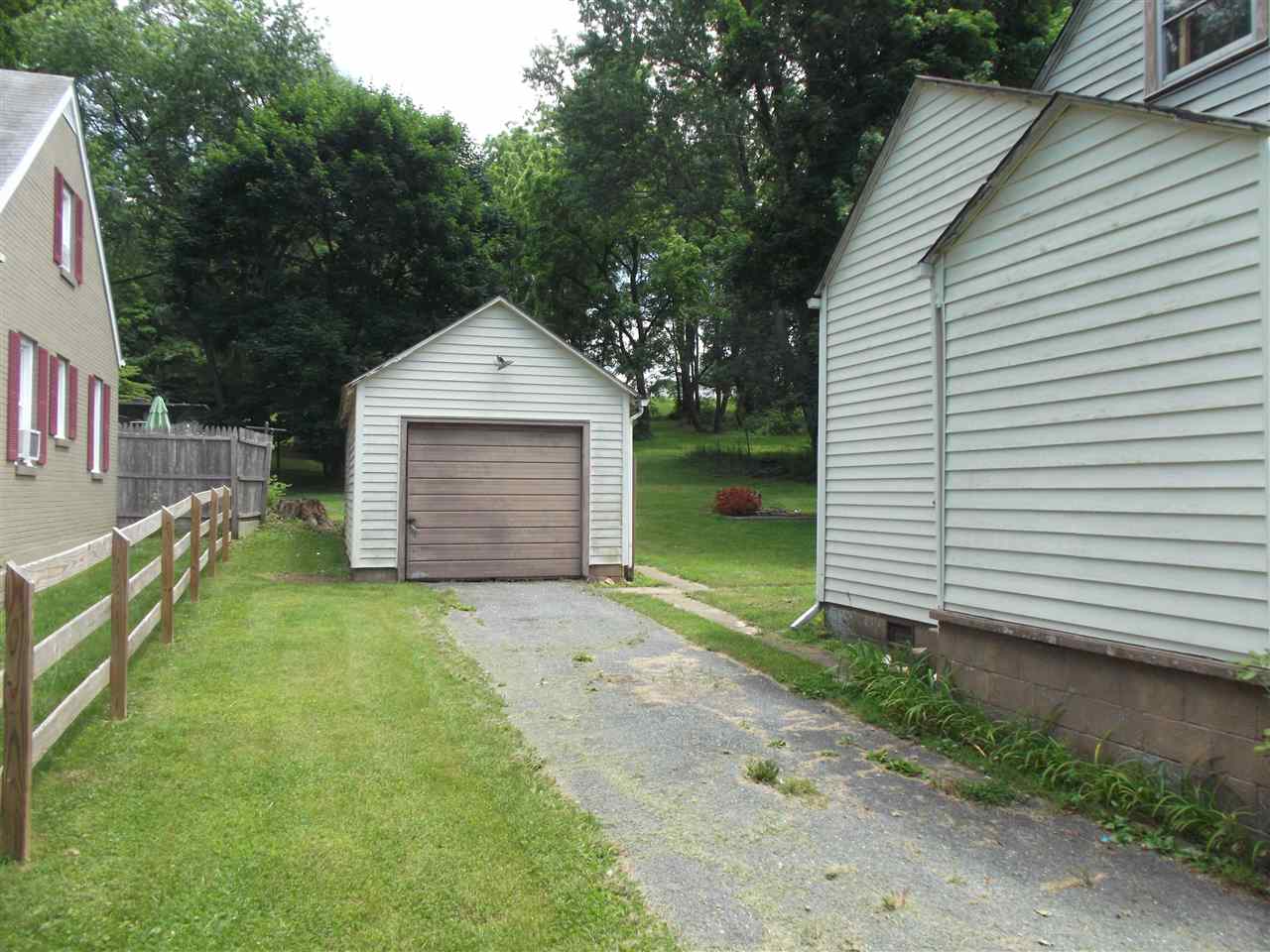 216 Bookerdale Road Waynesboro, VA 22980 - Photo 3 of 13 Gallery Image 3