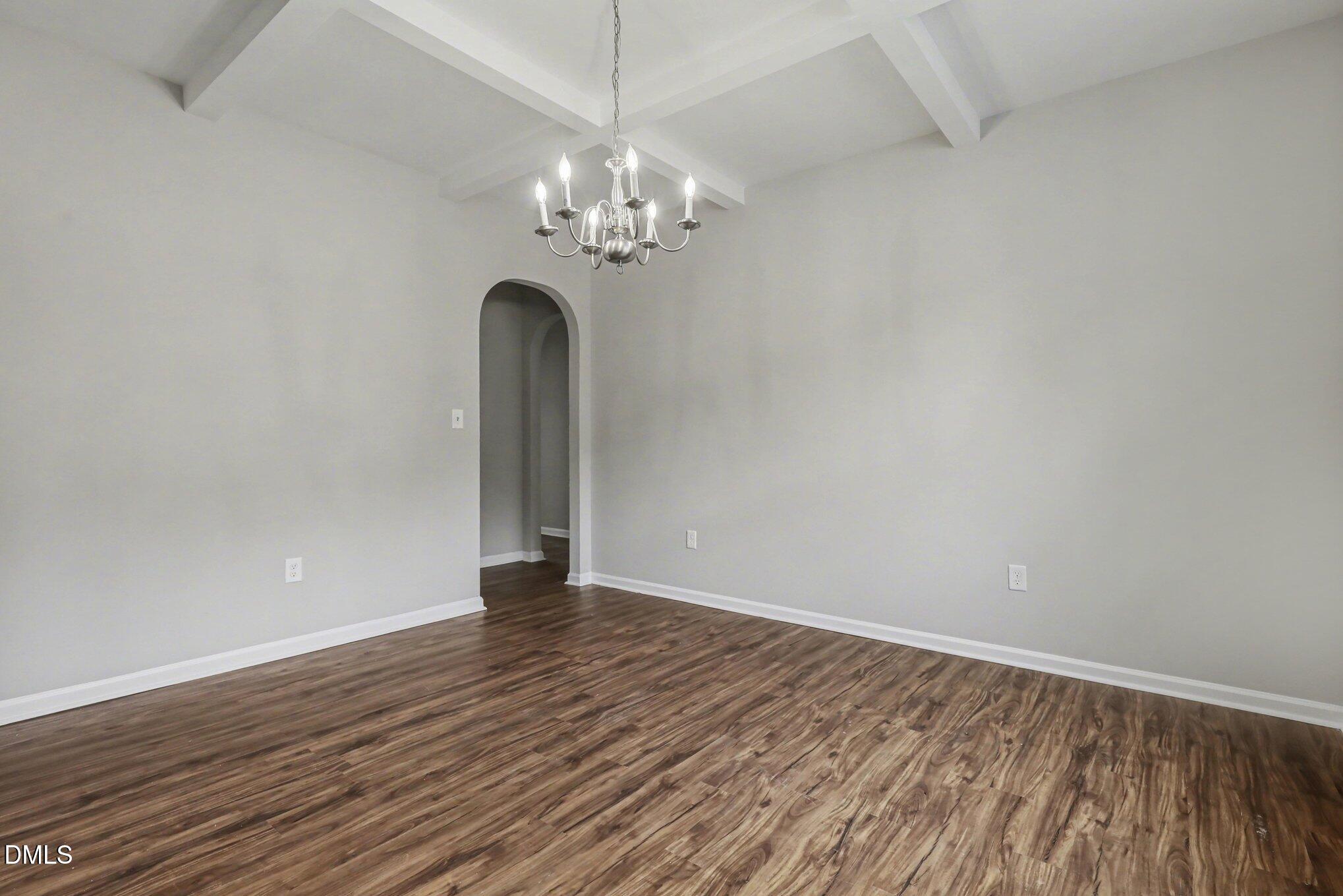 726 Sun Road Aberdeen, NC 28315 - Photo 8 of 40 008_file_7321