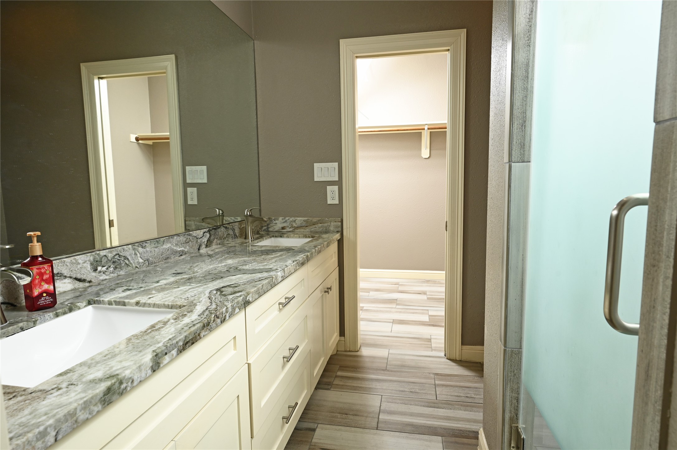 608 Archer Street Houston, TX 77009 - Photo 16 of 38