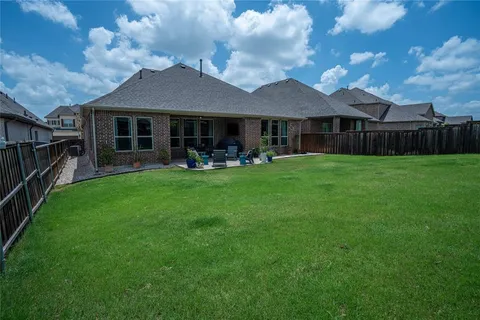 $519,900 | 10316 Colina Drive, Fort Worth, TX 76126