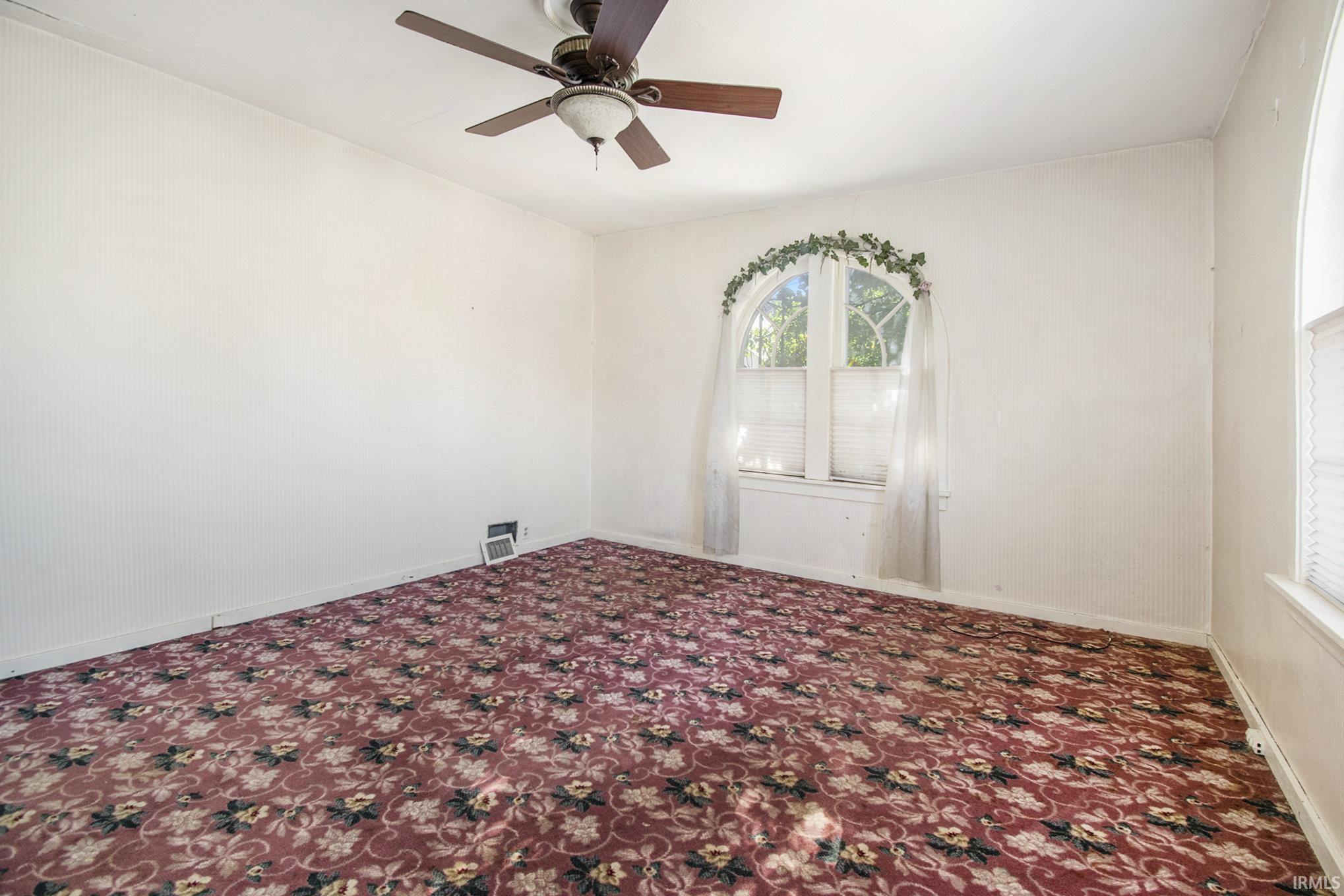 1204 Main Street Rochester, IN 46975 - Photo 17 of 31