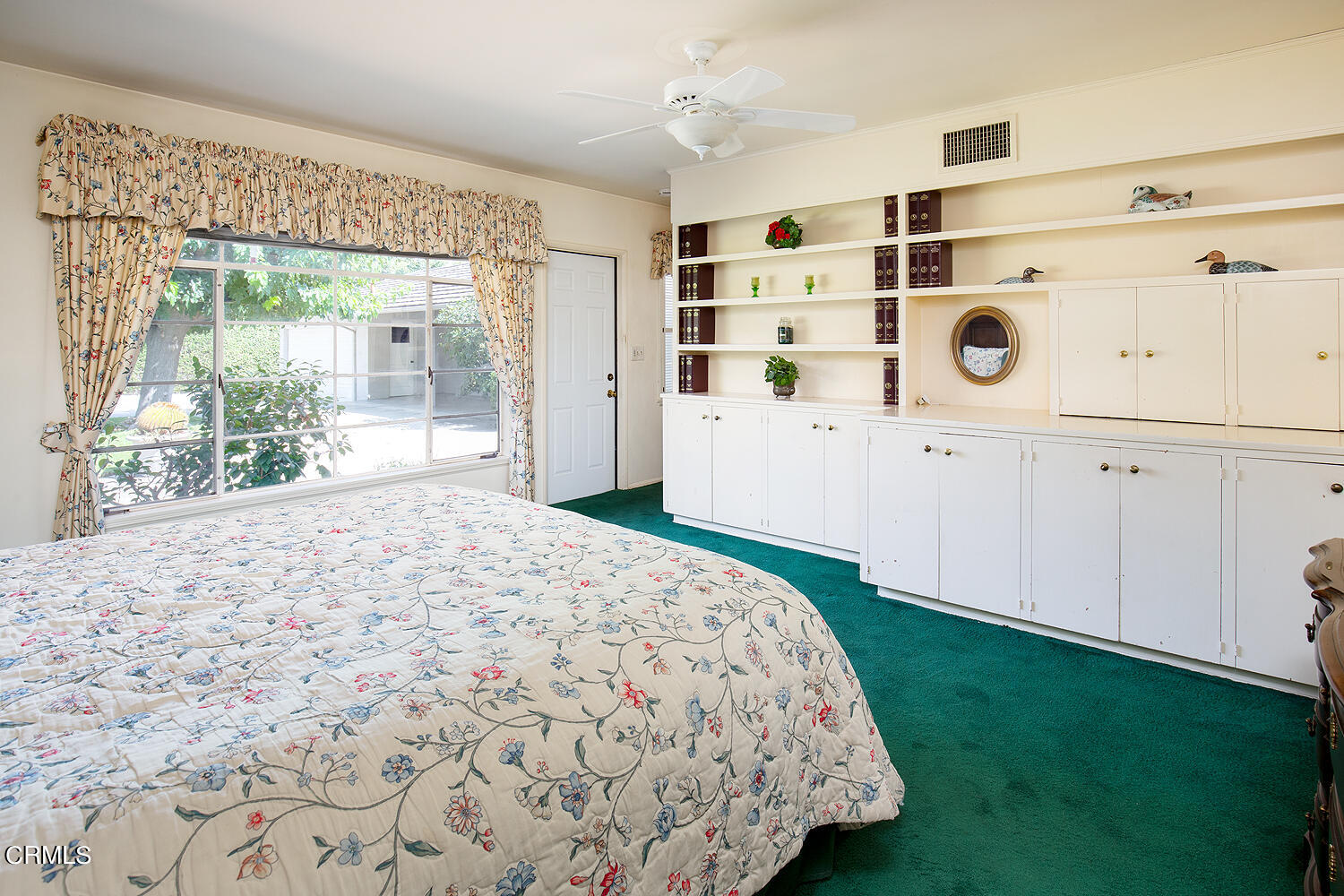 3775 Hampton Road Pasadena, CA 91107 - Photo 16 of 28 a bedroom with a bed and a window