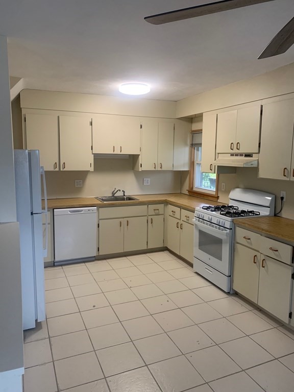36 St Edward Road, Unit 4 Boston, MA 02128 - Photo 4 of 8 Gallery Image 4