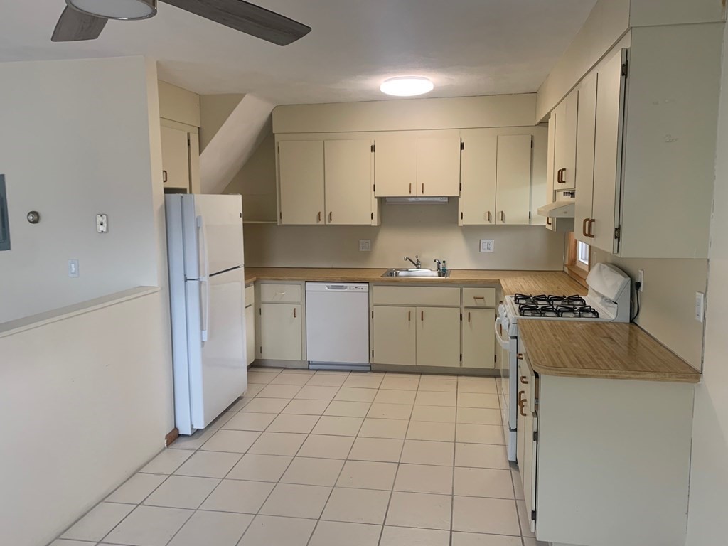 36 St Edward Road, Unit 4 Boston, MA 02128 - Photo 6 of 8 Gallery Image 6