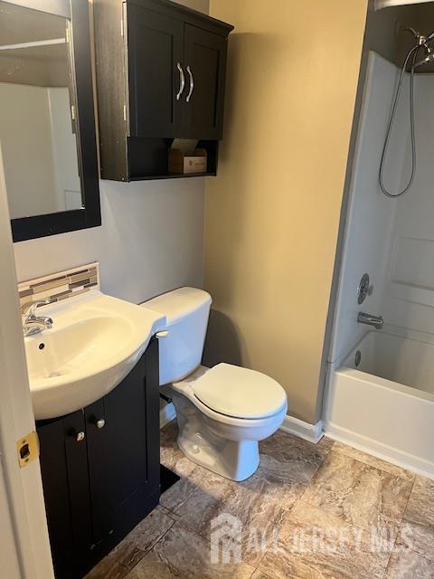 926 Edpas Road, Unit 926 New Brunswick, NJ 08901 - Photo 13 of 16