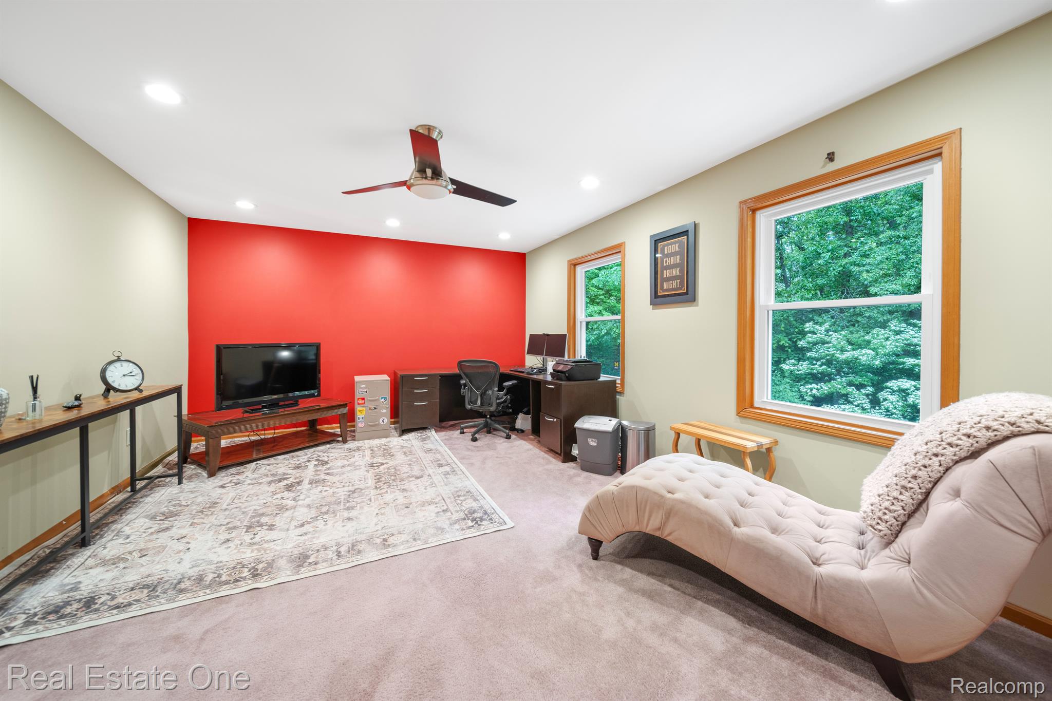10970 Mcgregor Road Pinckney, MI 48169 - Photo 14 of 25 Upper Level Bedroom