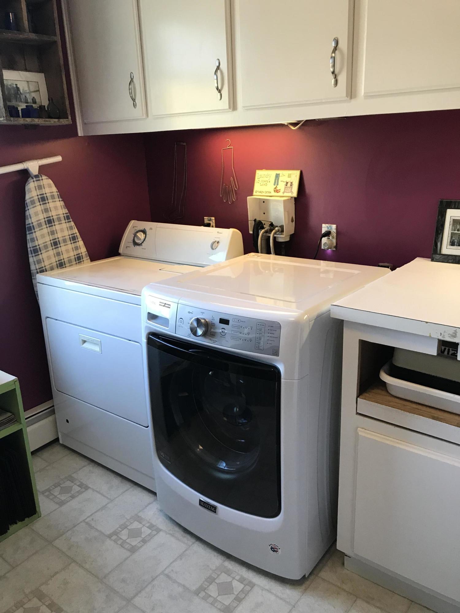 314 West Gray Road Gray, ME 04039 - Photo 23 of 48 1st floor laundry room