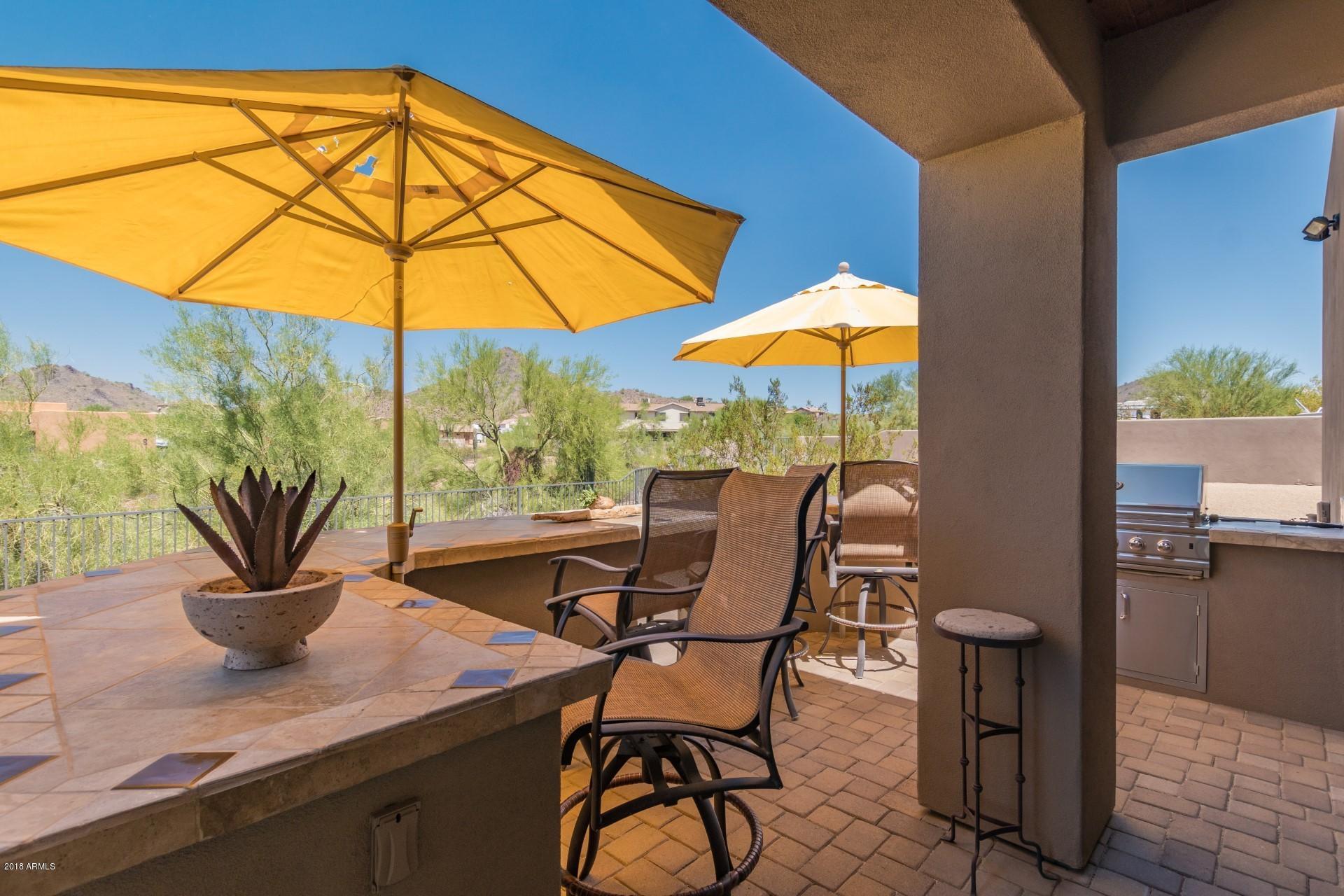 610 West Yearling Road Phoenix, AZ 85085 - Photo 6 of 38 Back Patio Bar w/Views