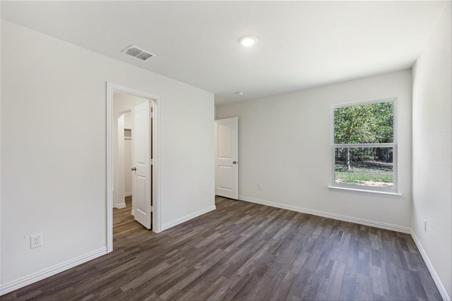 1714 East Cornell Street Lubbock, TX 79403 - Photo 8 of 28 Representative