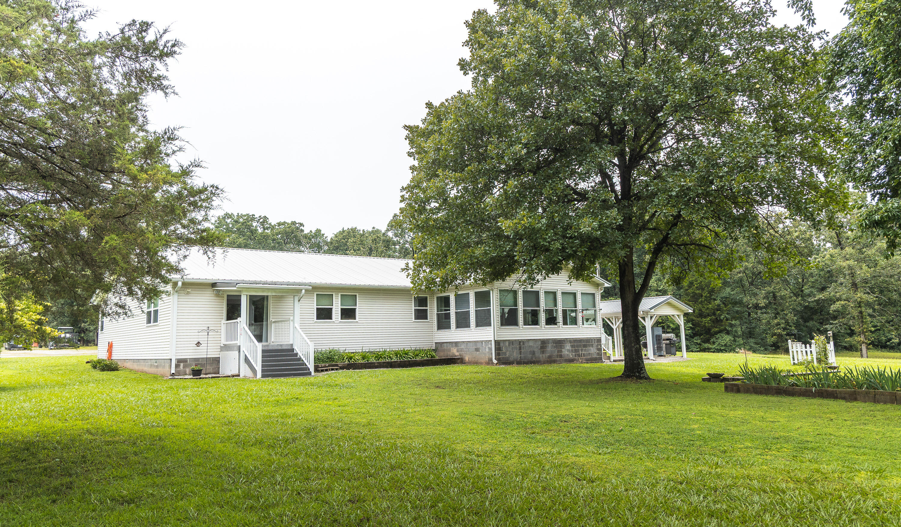 1569 Spider K Road Anderson, MO 64831 - Photo 3 of 66 HF7A4977