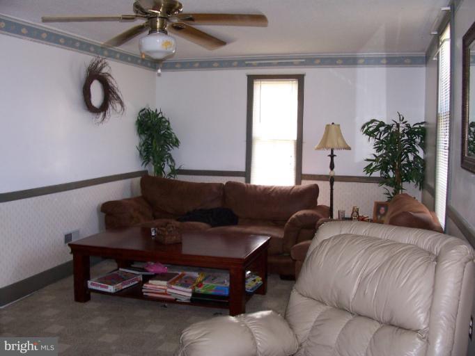 3978 Williamson Road Greencastle, PA 17225 - Photo 5 of 9 Family Room