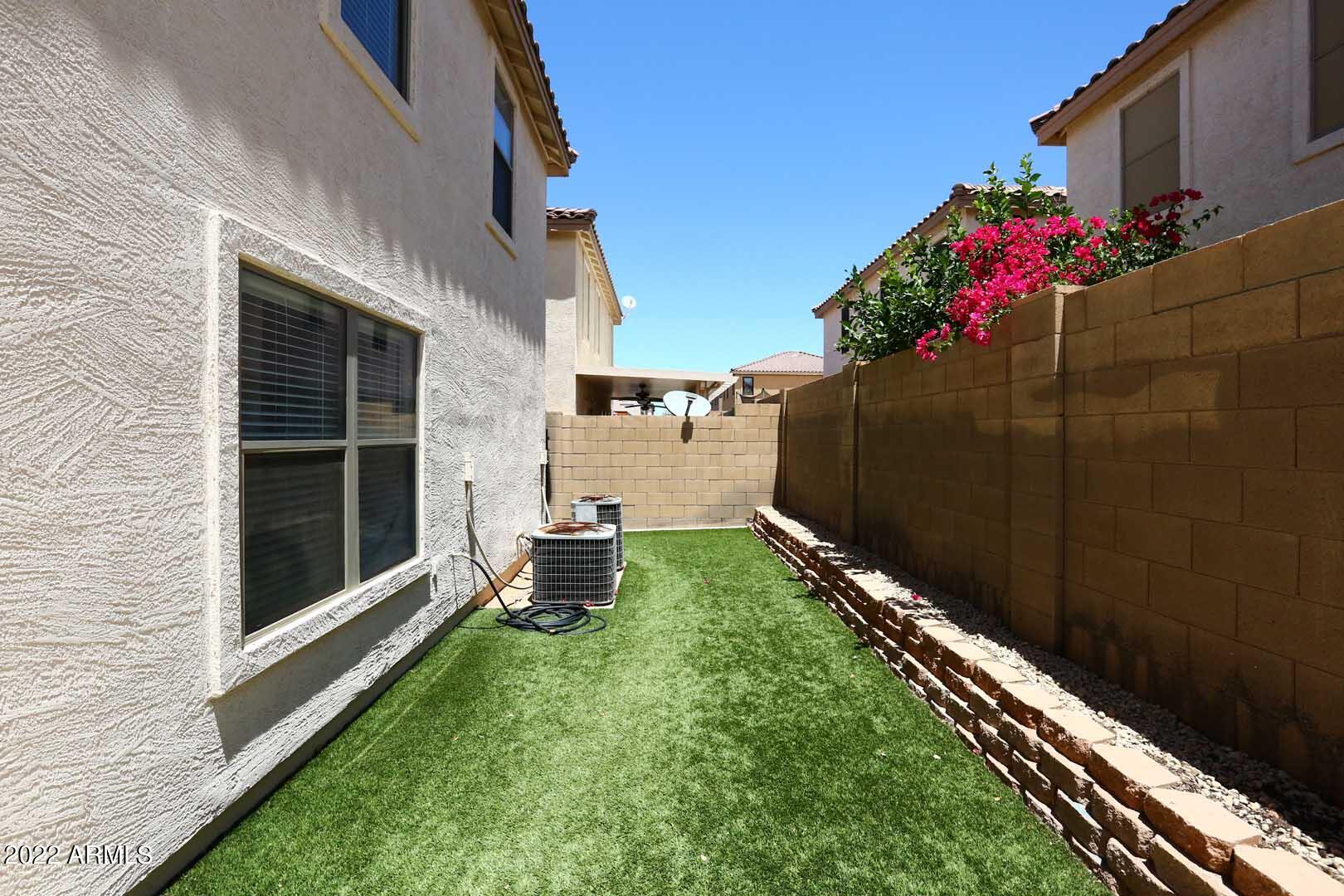 3345 South Bowman Road Apache Junction, AZ 85119 - Photo 31 of 37 Backyard2
