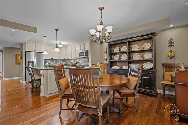 $315,000 | 1103 North Mill Street, Unit 111, Naperville, IL 60563