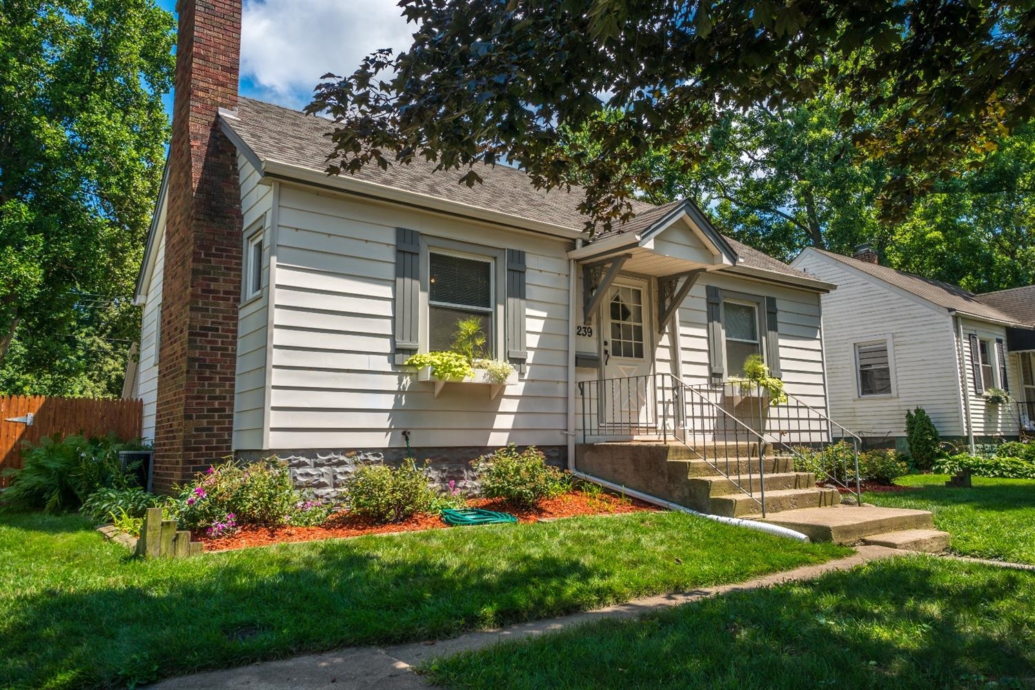 239 North Indiana Street Griffith, IN 46319 - Photo 6 of 10 1500x1000