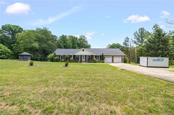 $399,900 | 261 Westerly Park Road, Eden, NC 27288